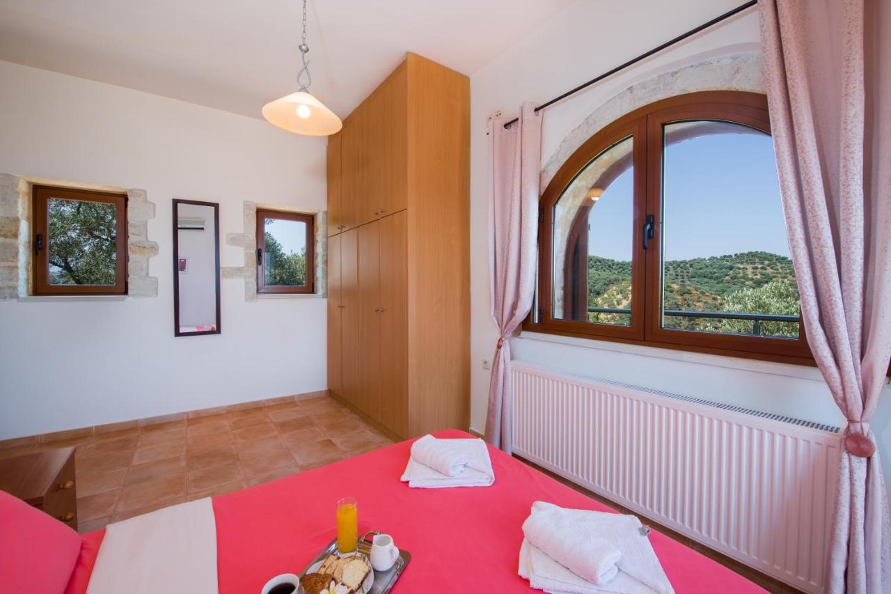 Villa Kourouni Stalós 외부 사진