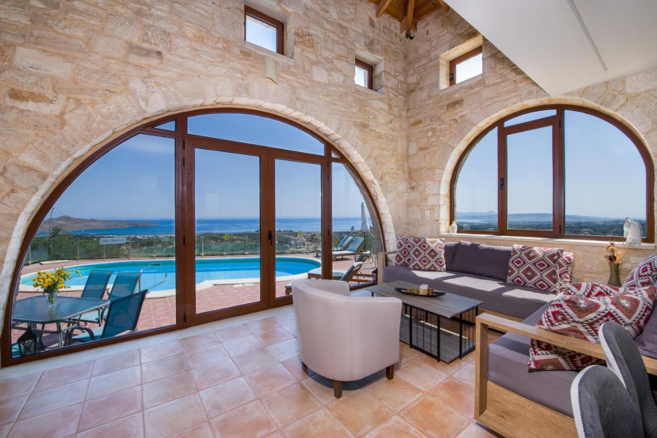 Villa Kourouni Stalós 외부 사진